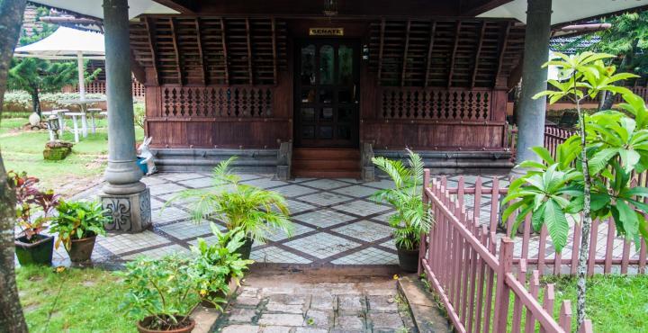 Pagoda Resorts Alappuzha Esterno foto