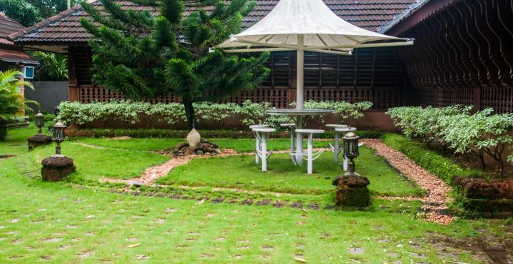 Pagoda Resorts Alappuzha Esterno foto