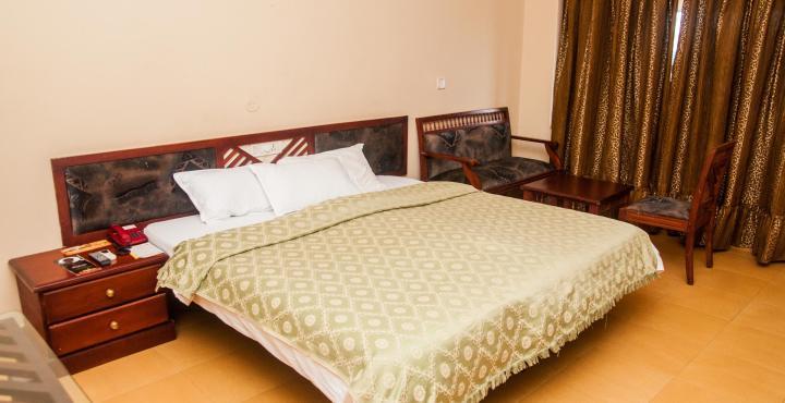 Pagoda Resorts Alappuzha Esterno foto