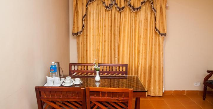 Pagoda Resorts Alappuzha Esterno foto