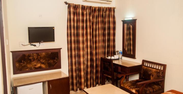 Pagoda Resorts Alappuzha Esterno foto